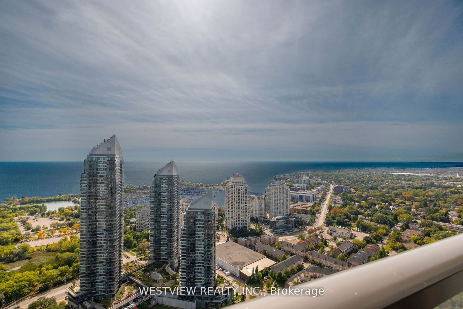 36 Park Lawn Rd, unit 4102 for sale