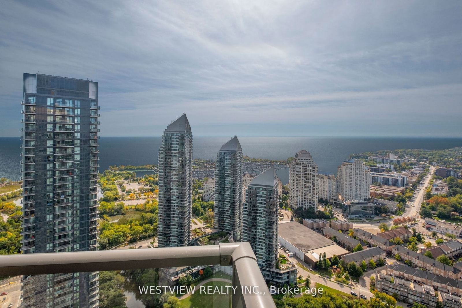 36 Park Lawn Rd, unit 4102 for sale