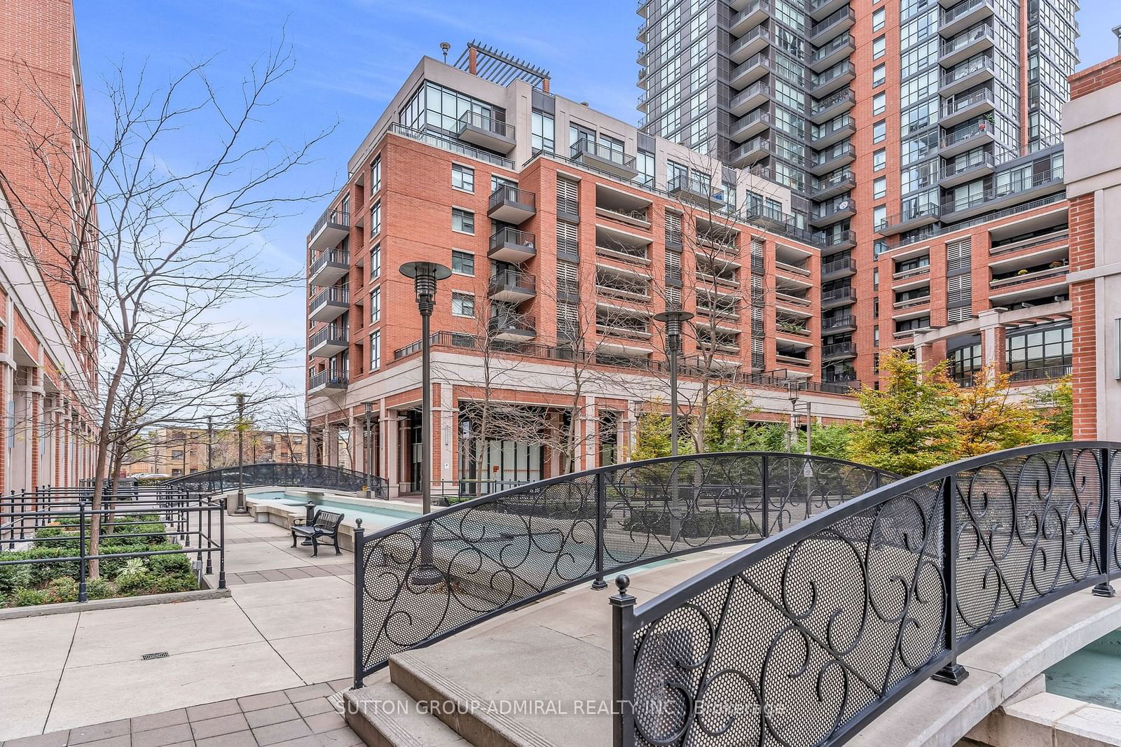 830 Lawrence Ave W, unit 2108 for sale