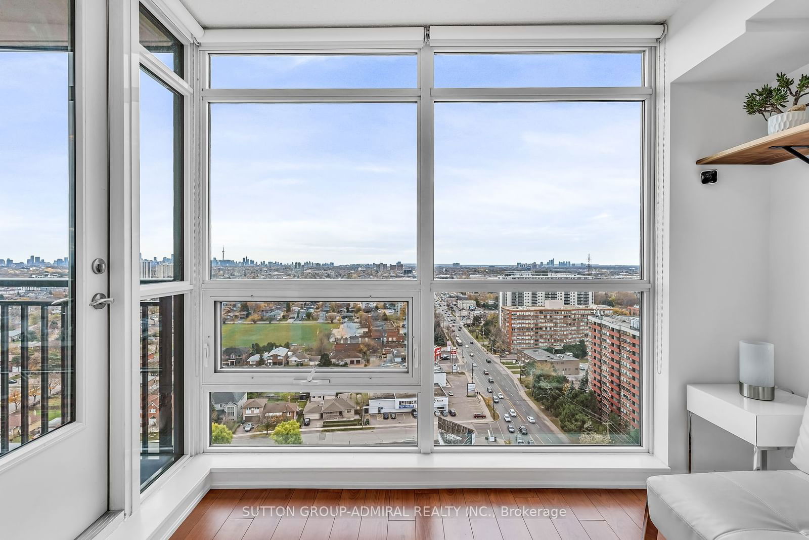 830 Lawrence Ave W, unit 2108 for sale