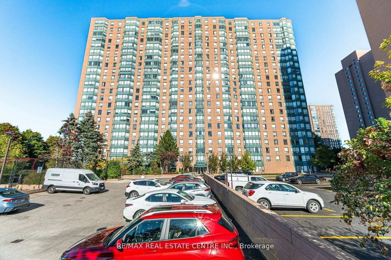 135 Hillcrest Ave, unit 2207 for sale