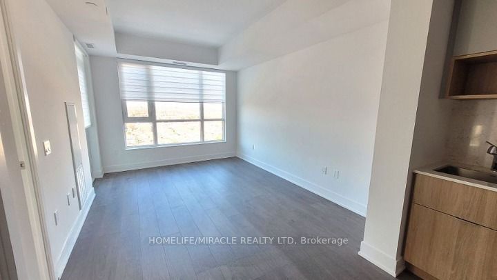 204 Burnhamthorpe Rd E, unit 1404 for rent