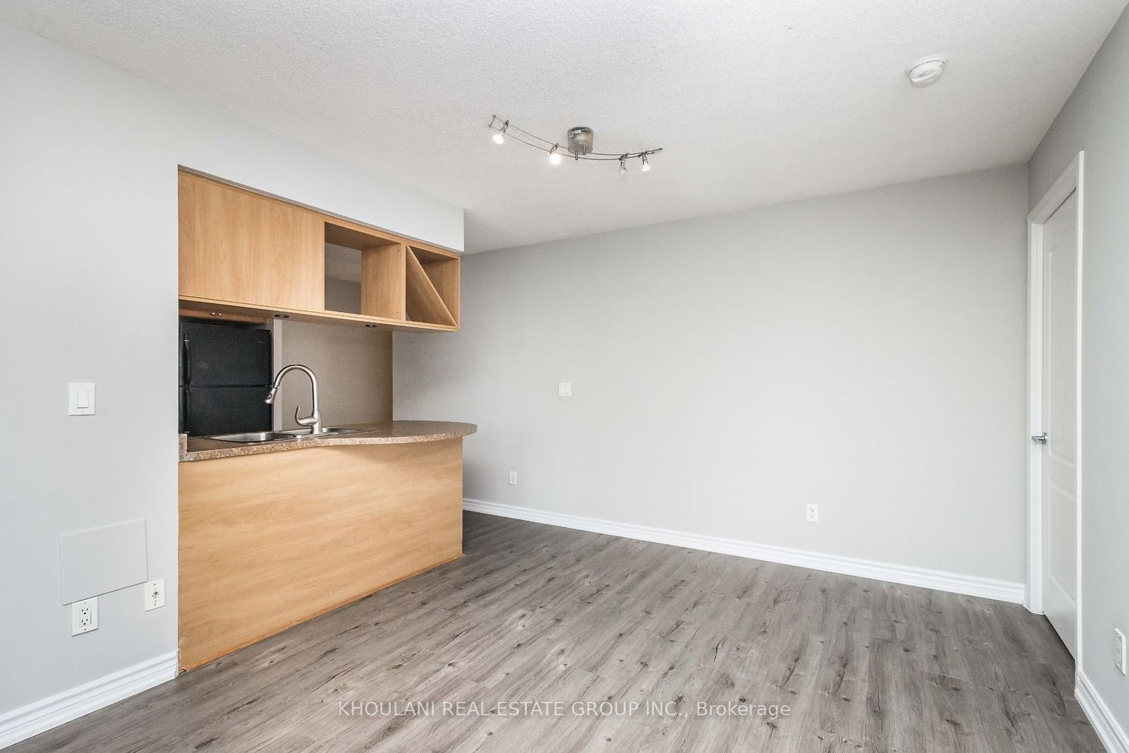 4080 Living Arts Dr, unit 1811 for rent