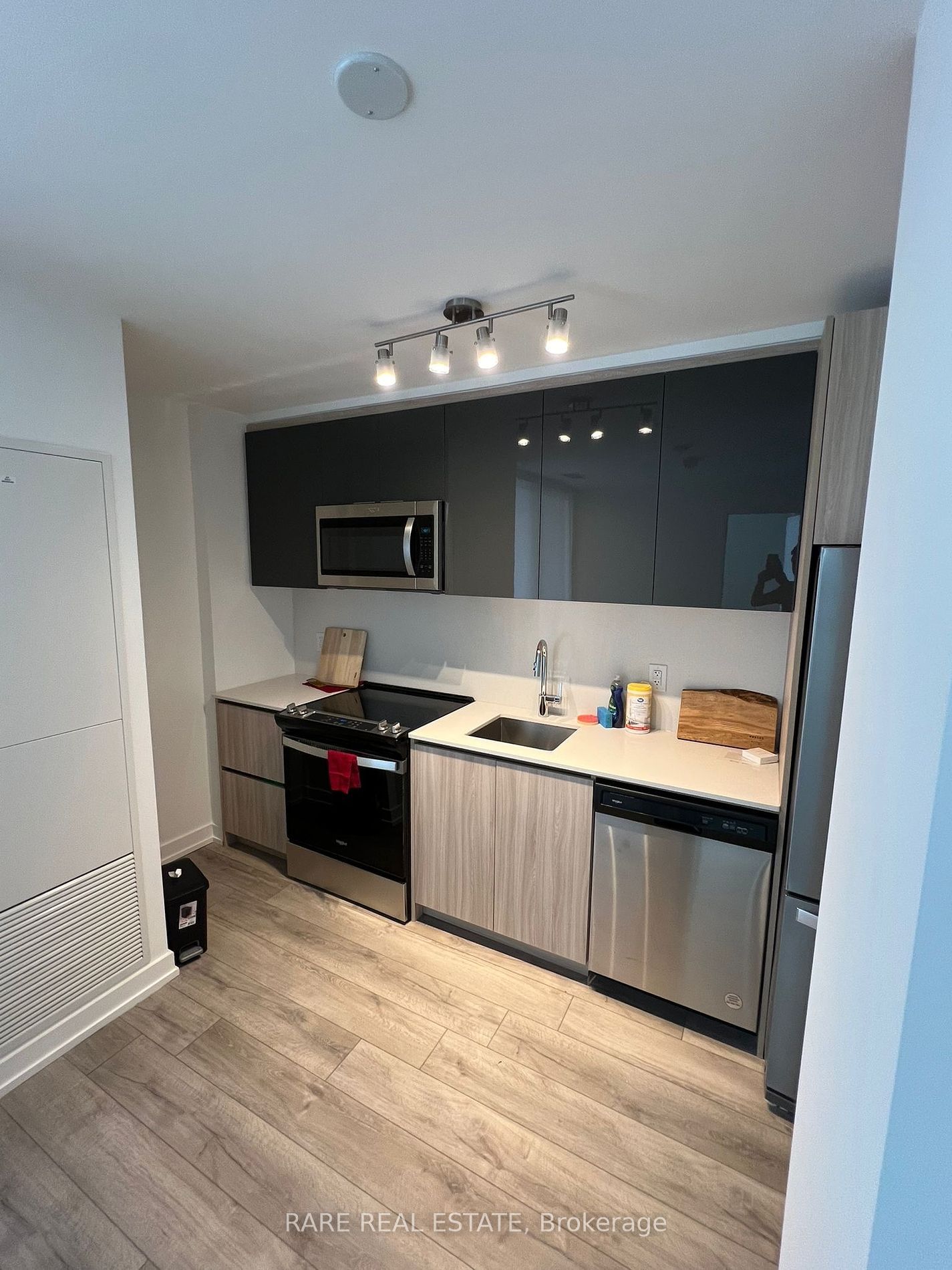 3100 Keele St, unit 433 for rent