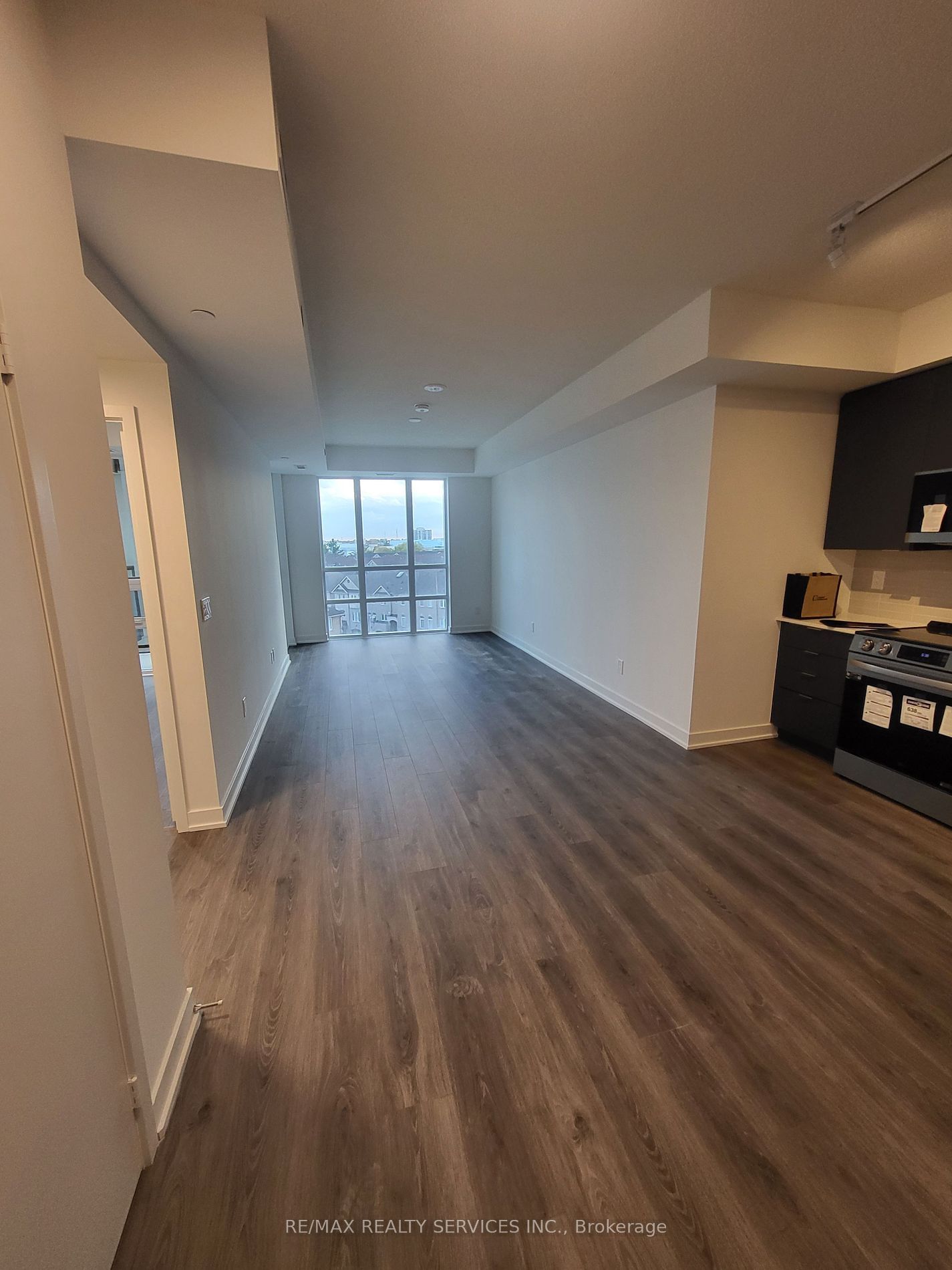 225 MALTA Ave S, unit 513 for rent