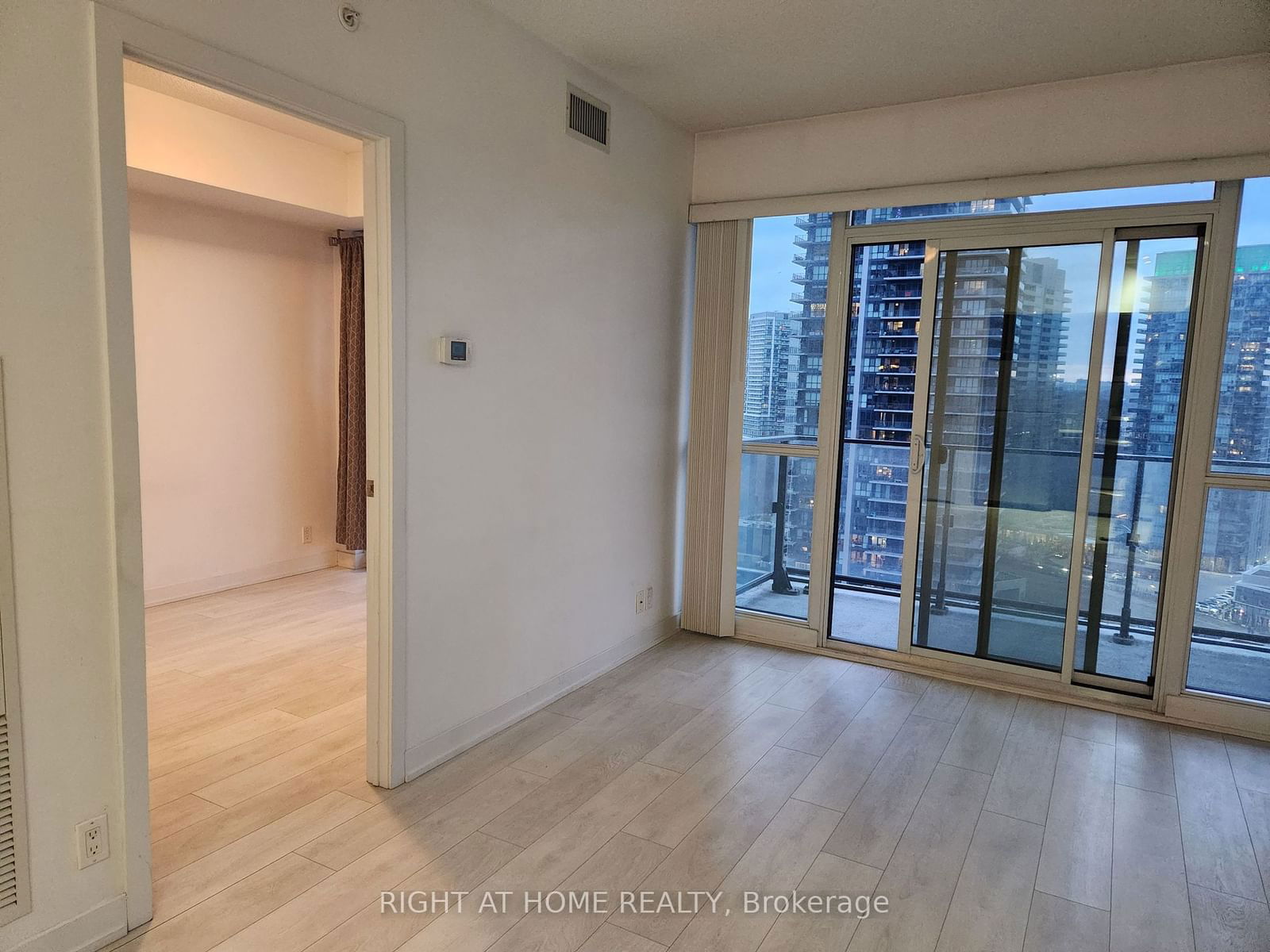 2200 Lake Shore Blvd W, unit 2205 for sale