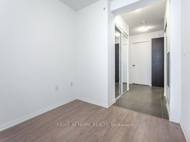 830 Lawrence Ave W, unit 323 for rent