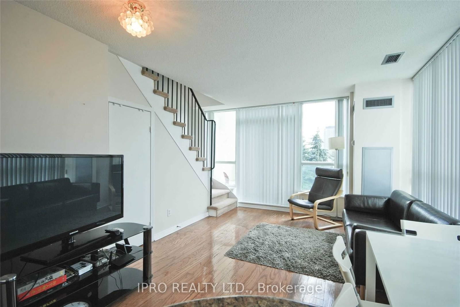 2585 Erin Centre Blvd, unit 206 for rent