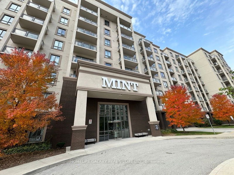 2490 Old Bronte Rd, unit 712 for rent