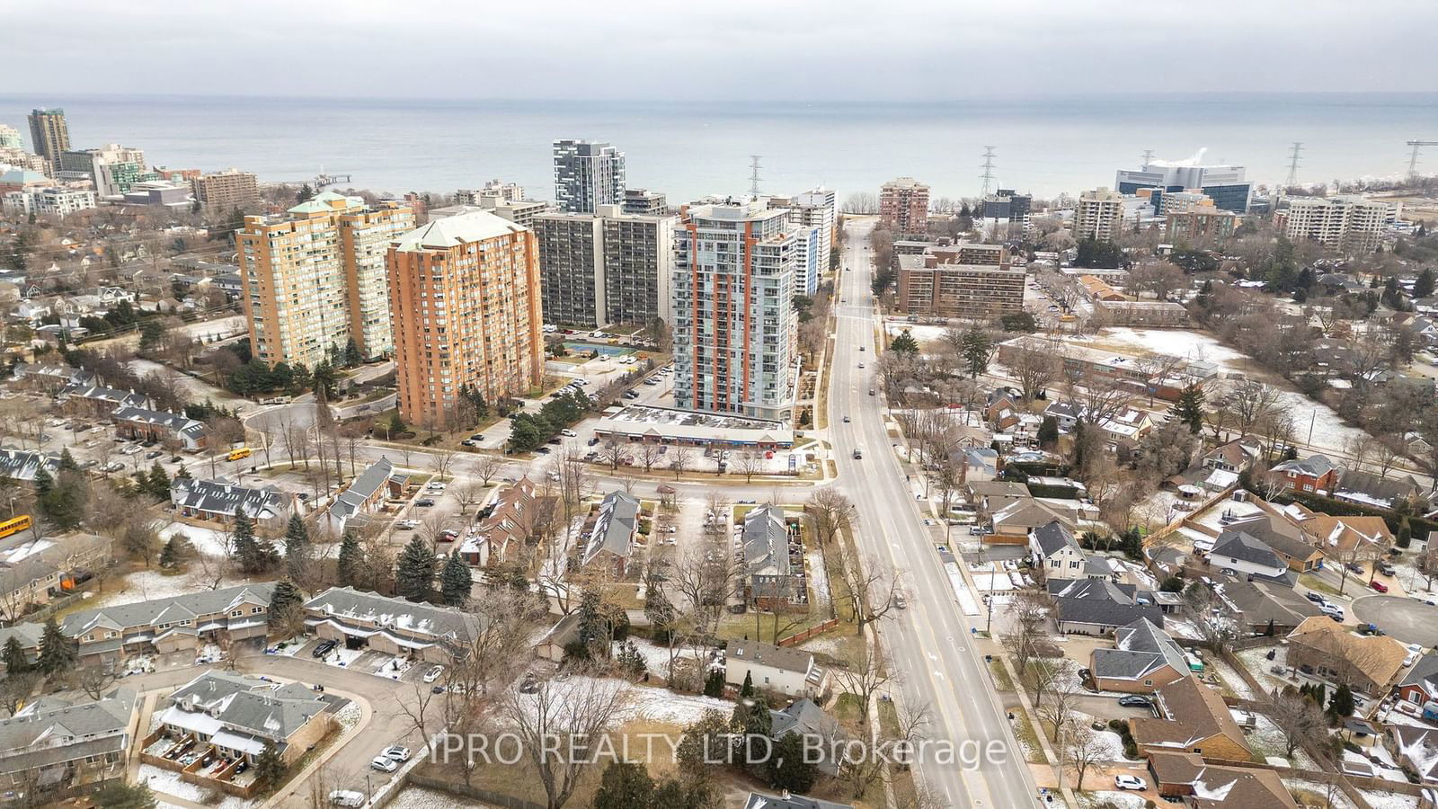 Strata Condos, Burlington, Toronto