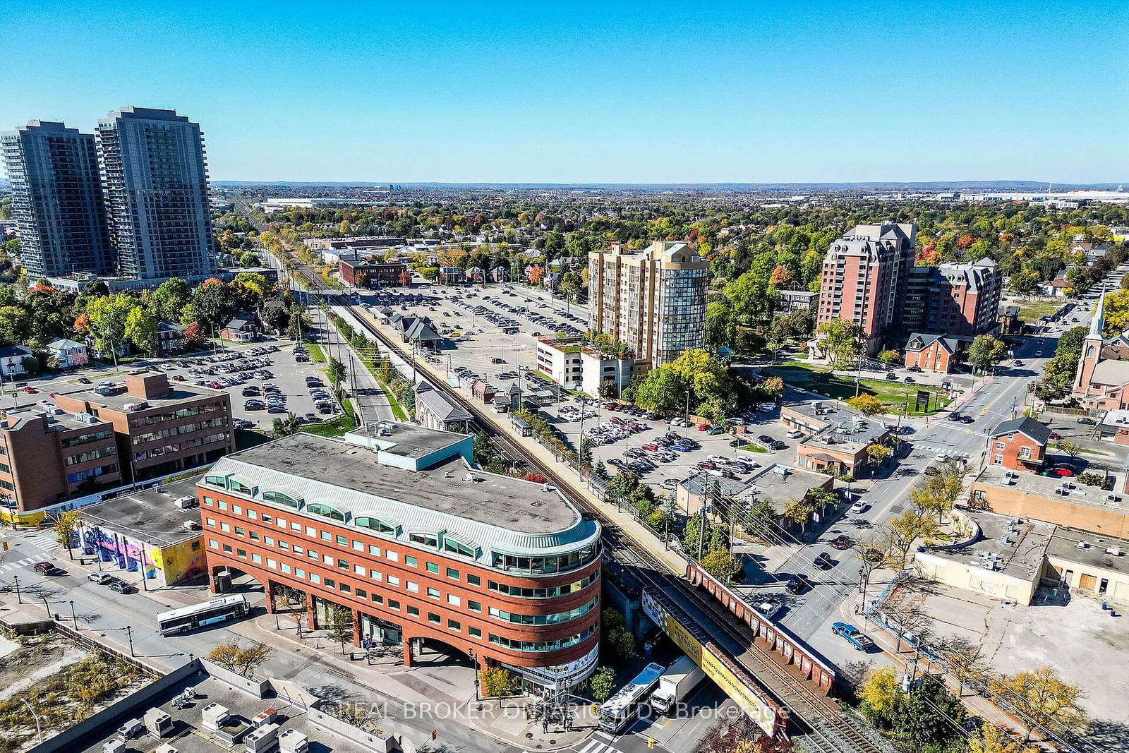 9 George St N, unit 907 for sale