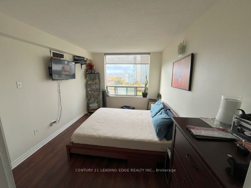 285 Enfield Pl, unit 1906 for sale