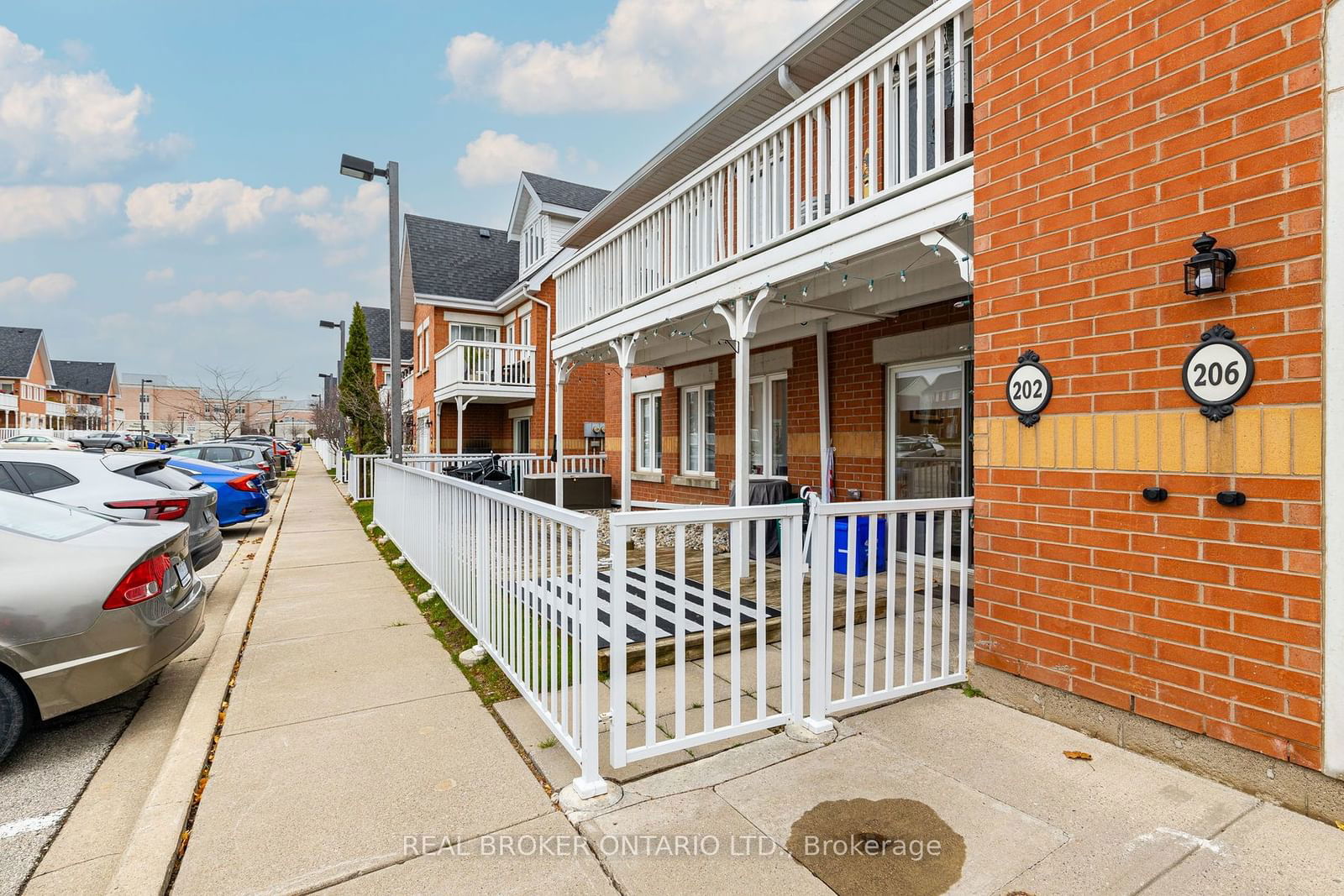 1701 Lampman Avenue Townhomes, Burlington, Toronto