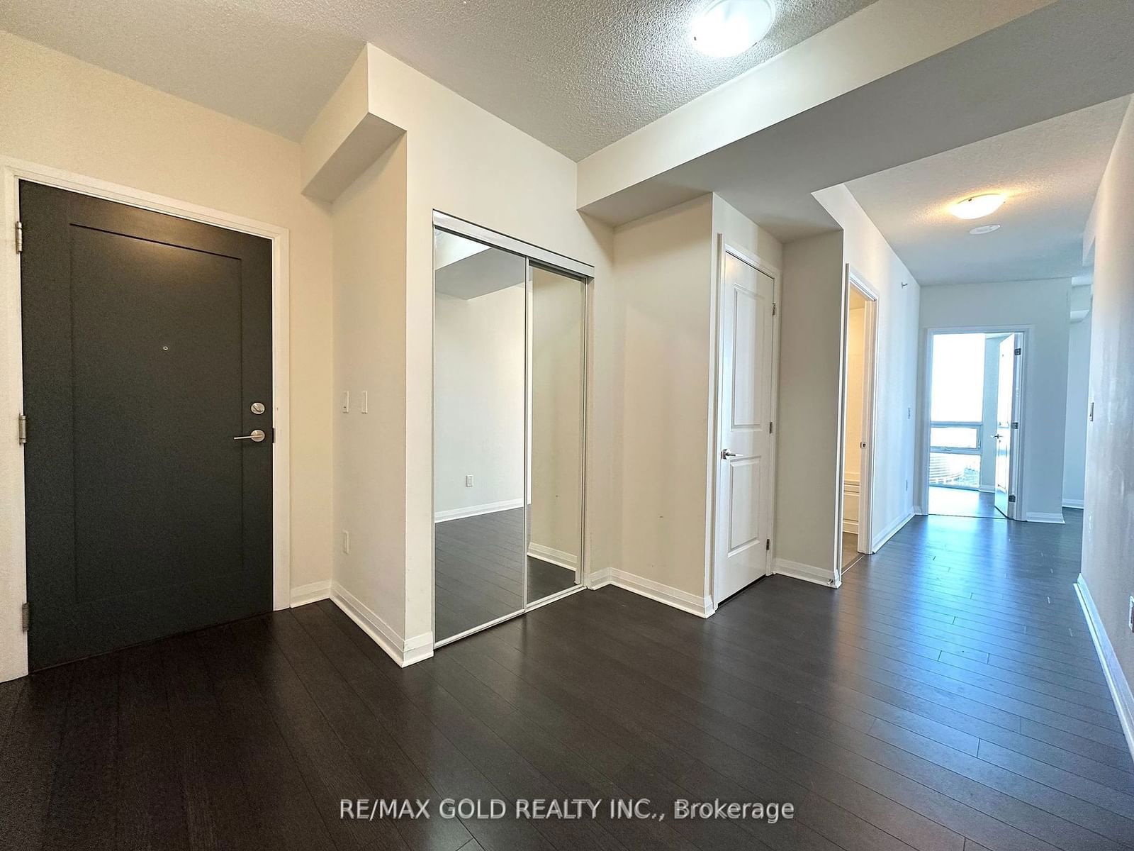 5033 Four Springs Ave, unit 2017 for rent