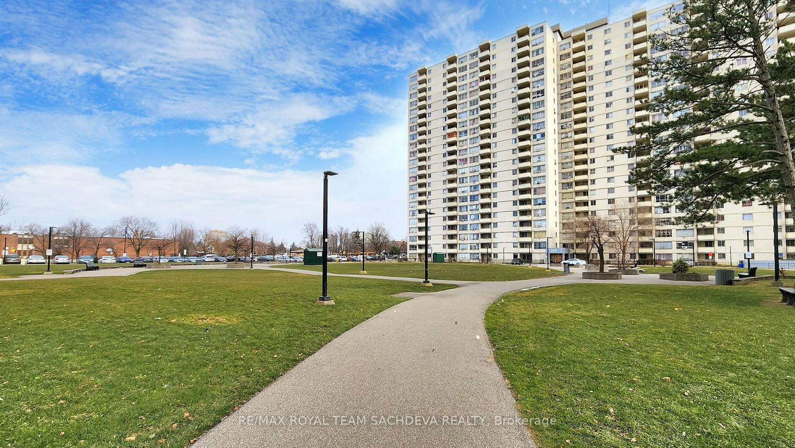 330 Dixon Rd, unit # 2107 for sale