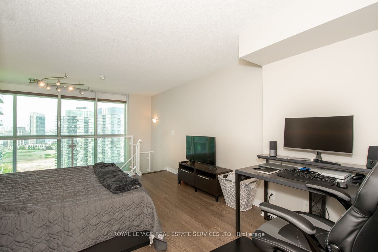 155 Legion Rd N, unit 2301 for rent