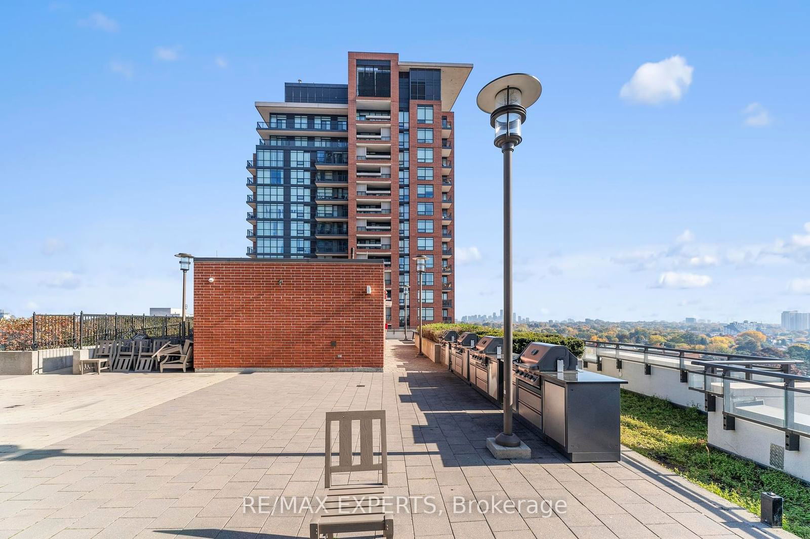 830 Lawrence Ave W, unit 729 for sale