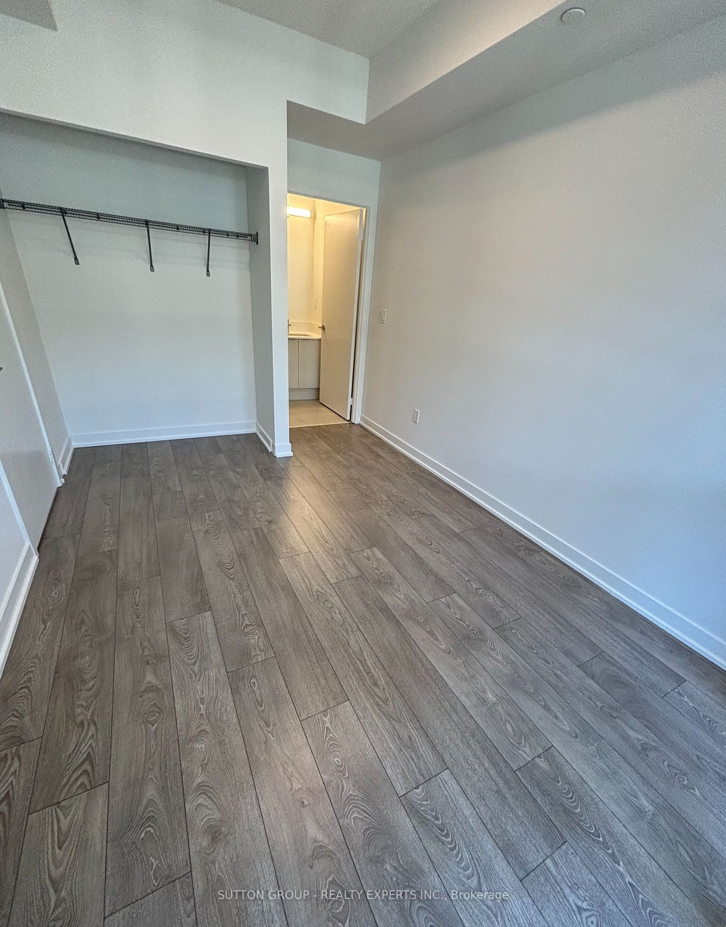 225 Malta Ave, unit 1702 for rent