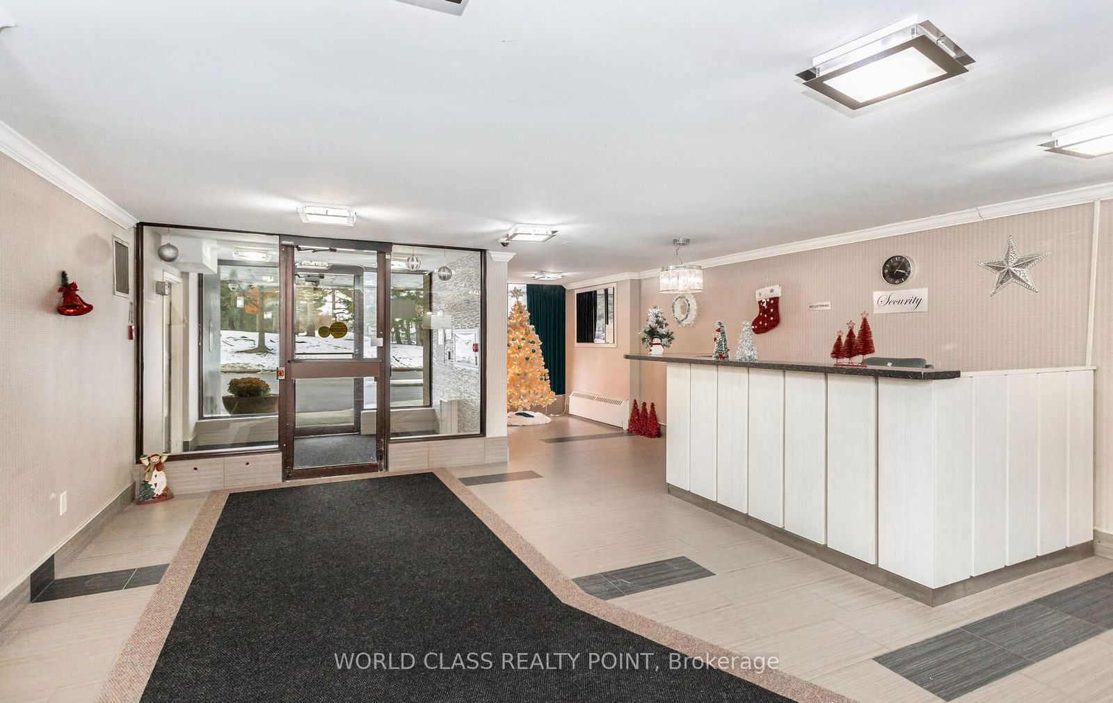 15 Kensington Rd W, unit 310 for sale