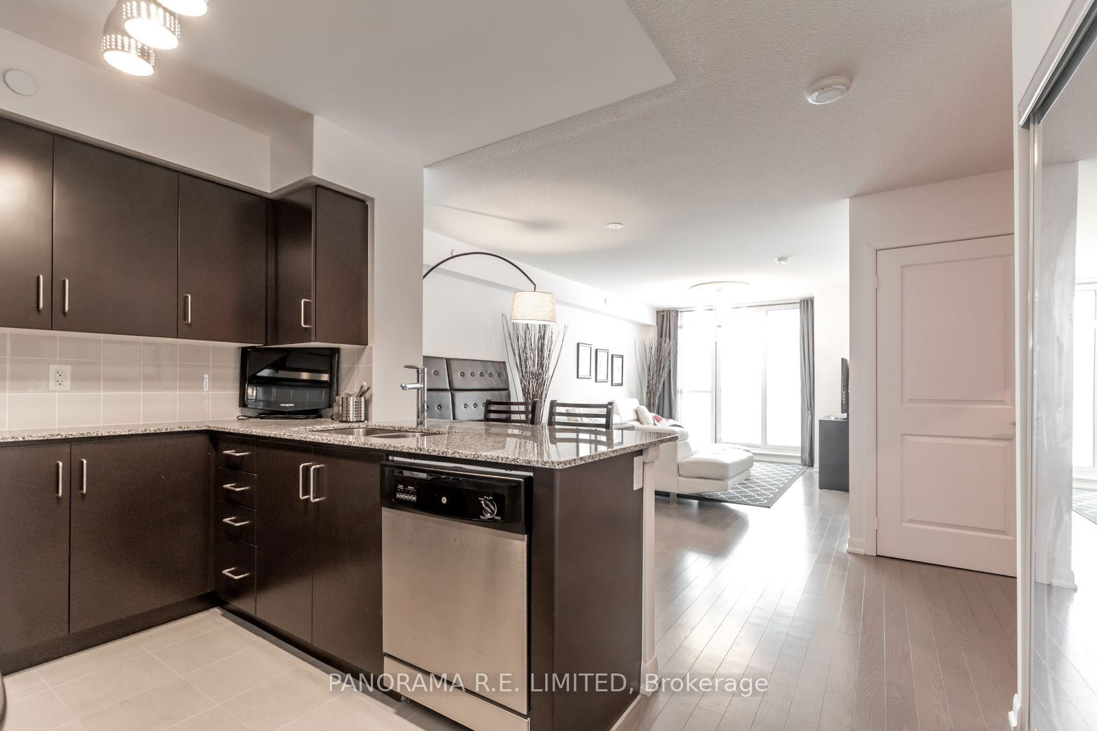 205 Sherway Gardens Rd, unit 607 for rent