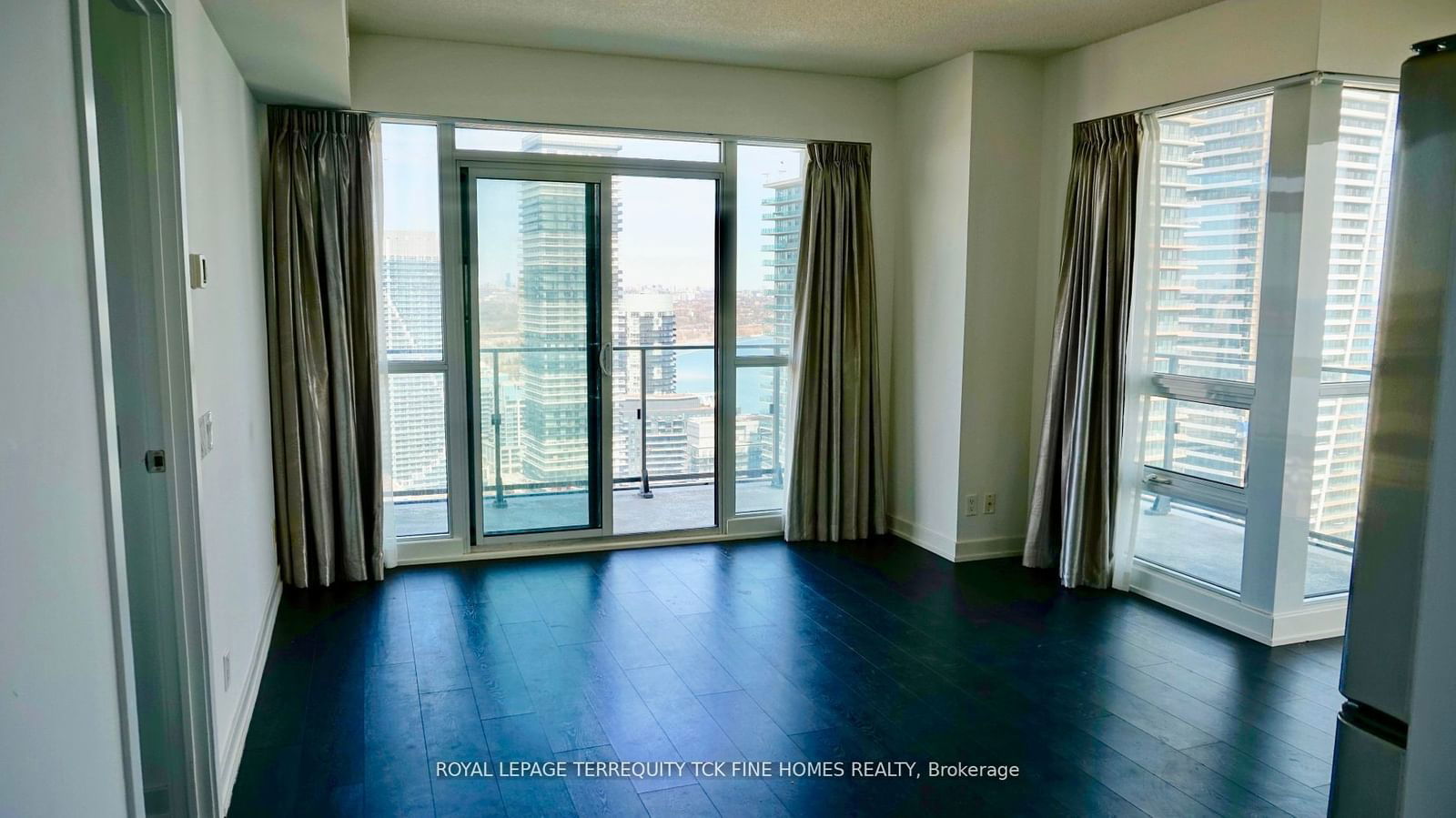 2200 Lake Shore Blvd W, unit 4209 for sale