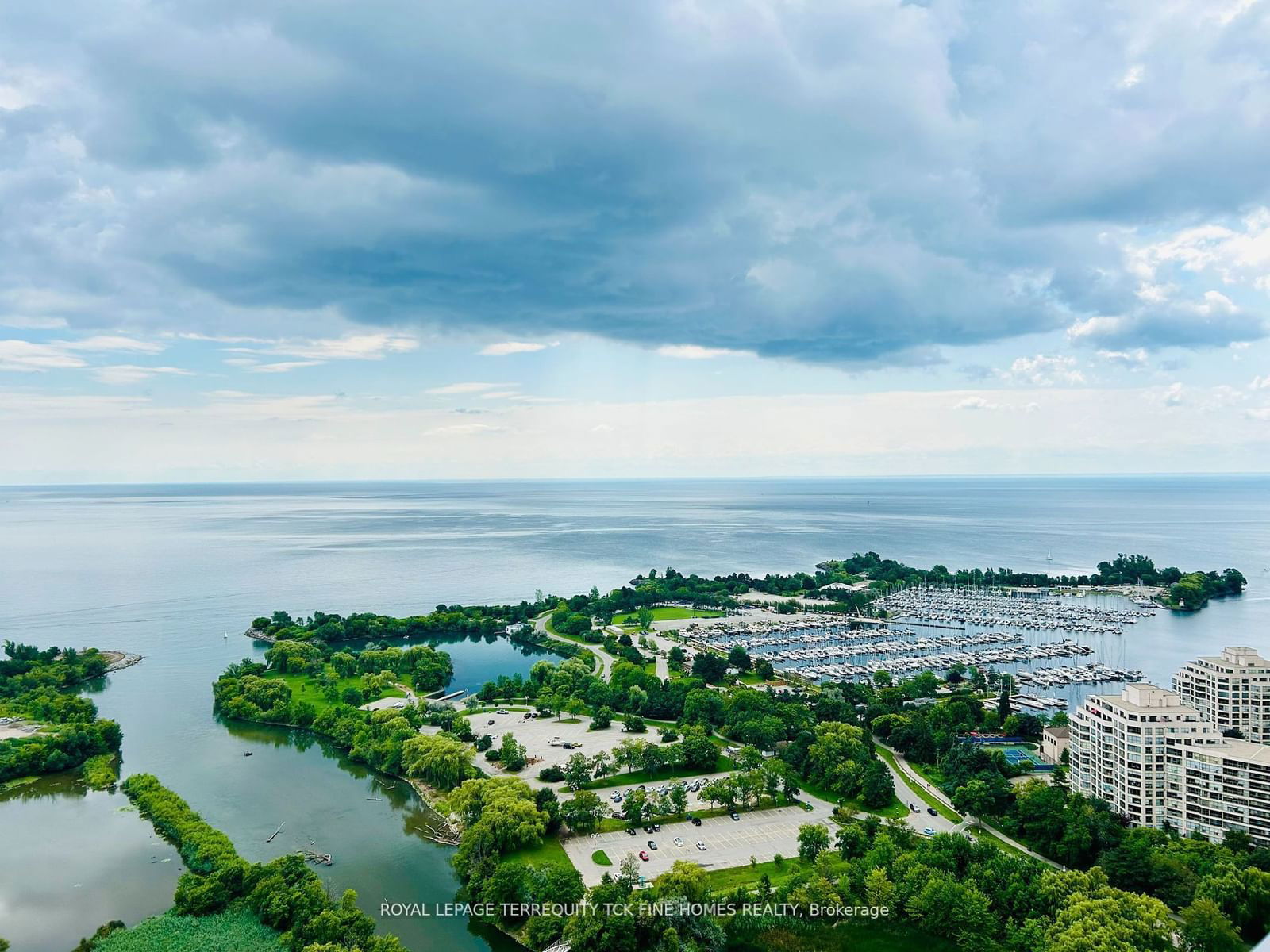 Westlake Phase II Condos, Etobicoke, Toronto