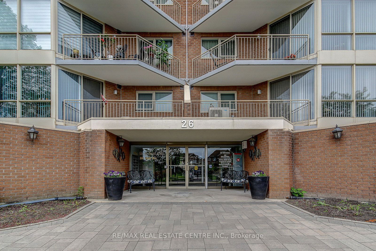 Royal Ascot Condos, Halton Hills, Toronto