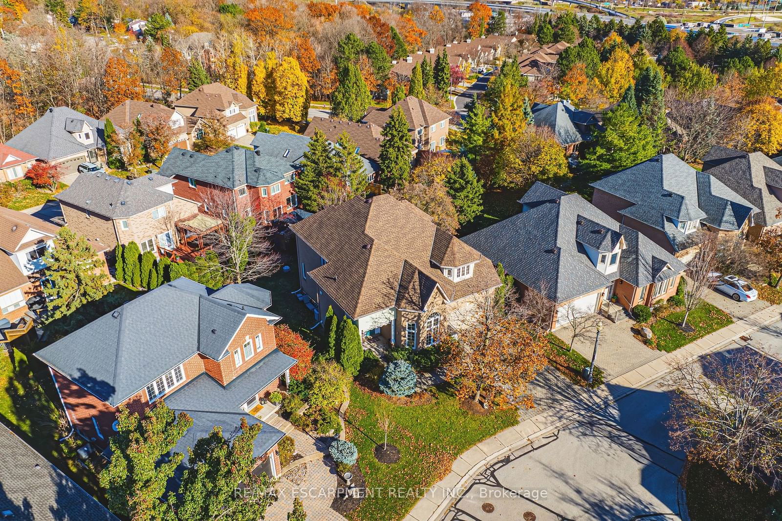 Tyandaga Oaks Townhomes, Burlington, Toronto