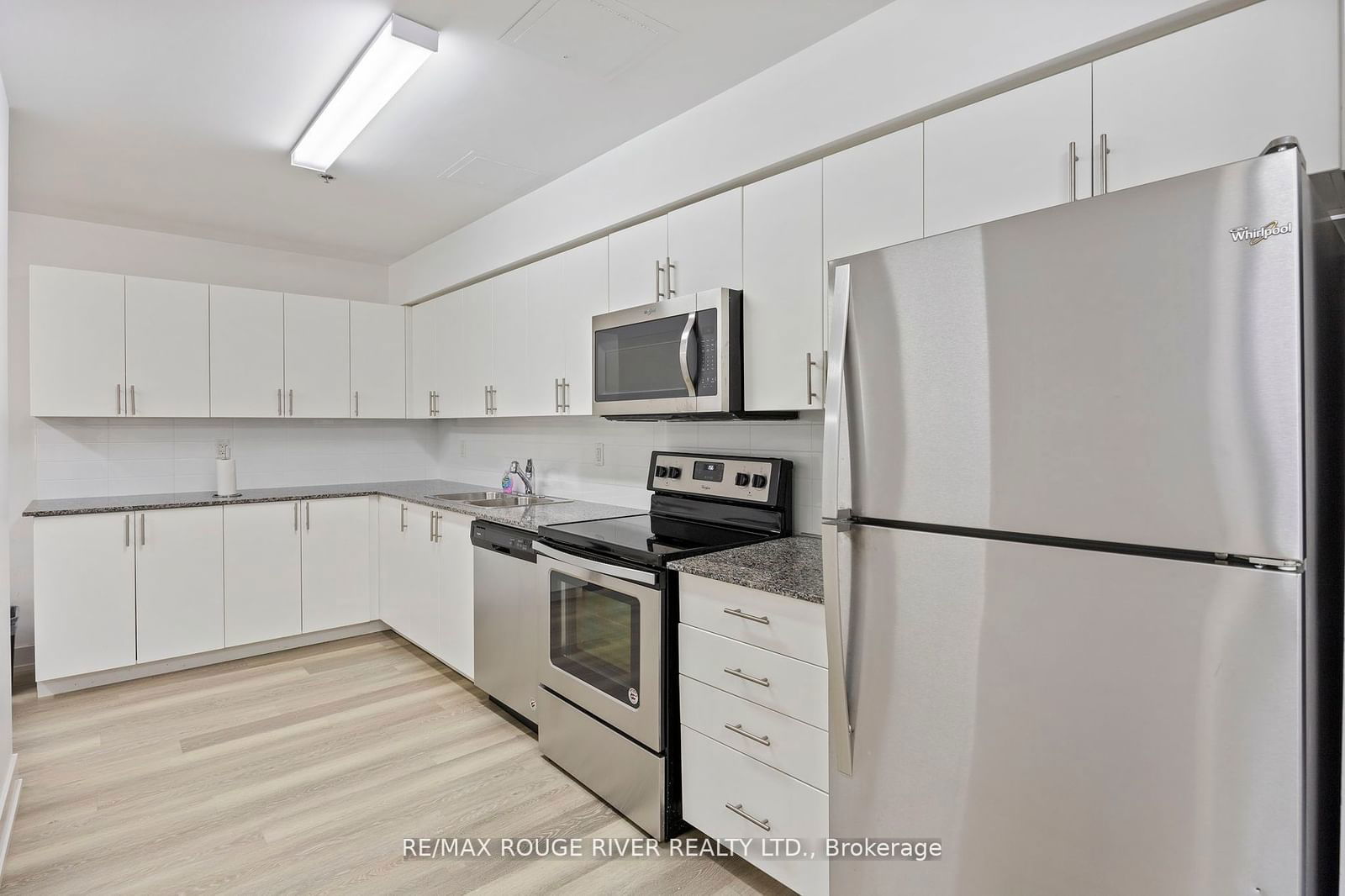 1420 Dupont St, unit 1007 for rent