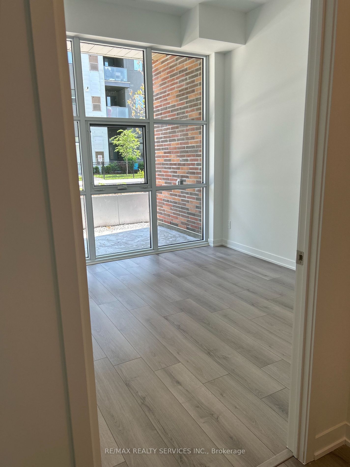 1787 St. Clair Ave W, unit 102 for sale