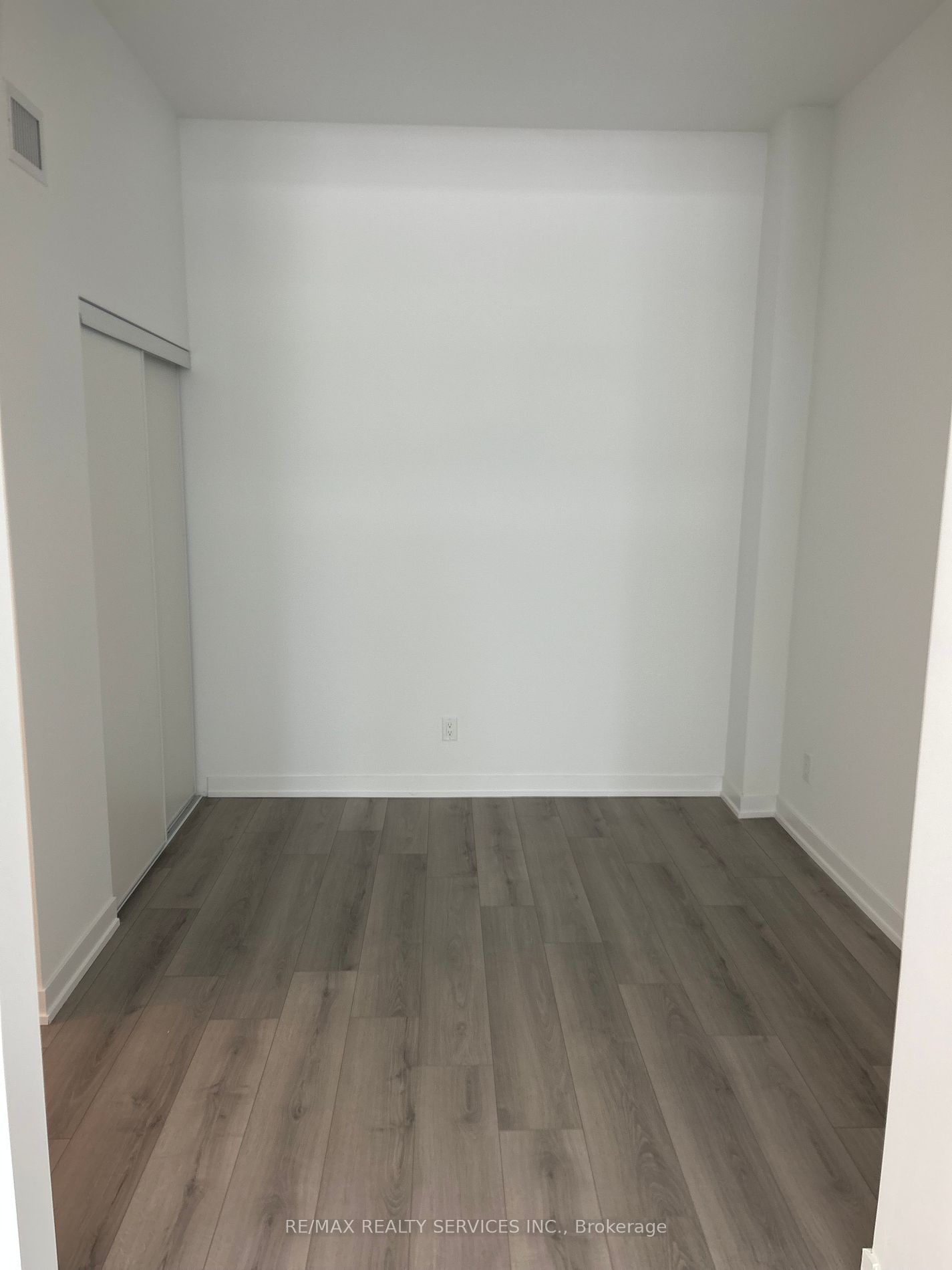 1787 St. Clair Ave W, unit 102 for sale