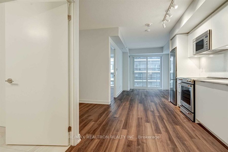 30 Samuel Wood Way, unit 1205 for rent