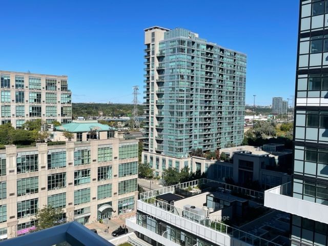 251 Manitoba St, unit 1114 for rent