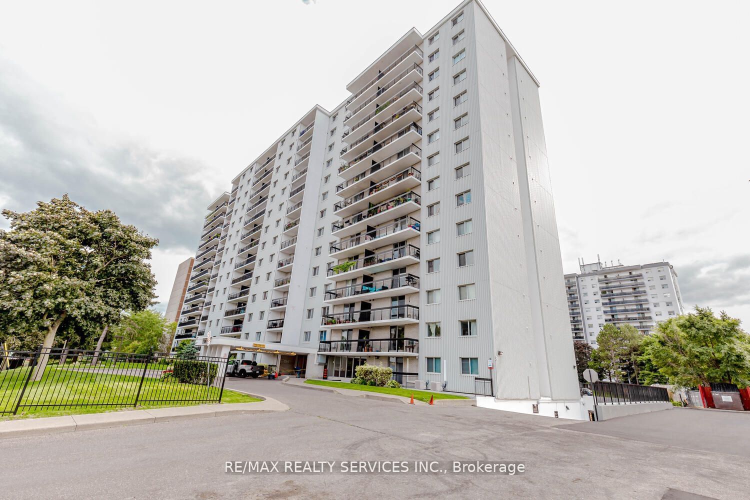 1100 Caven St, unit 1206 for sale