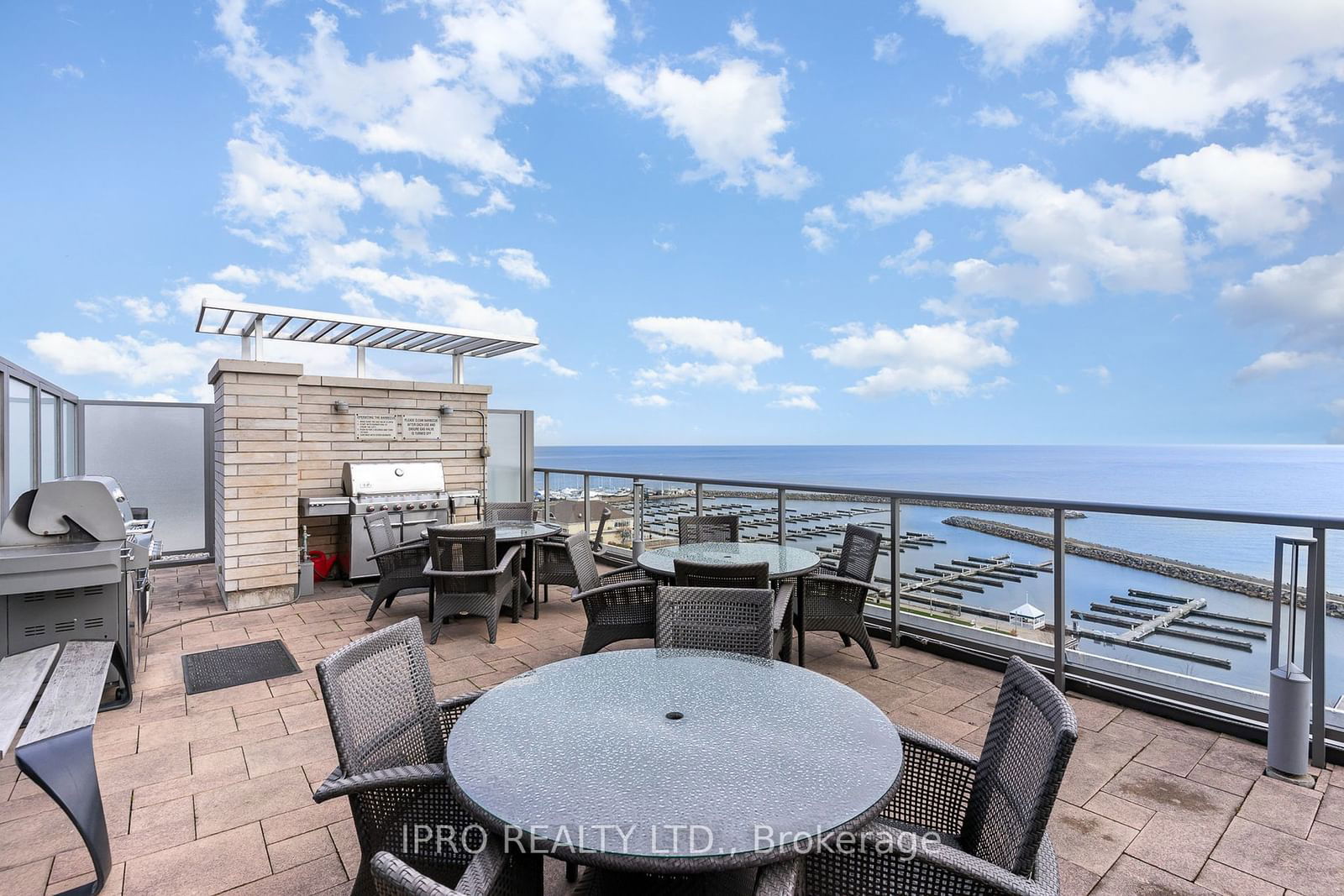 11 Bronte Rd, unit 422 for sale