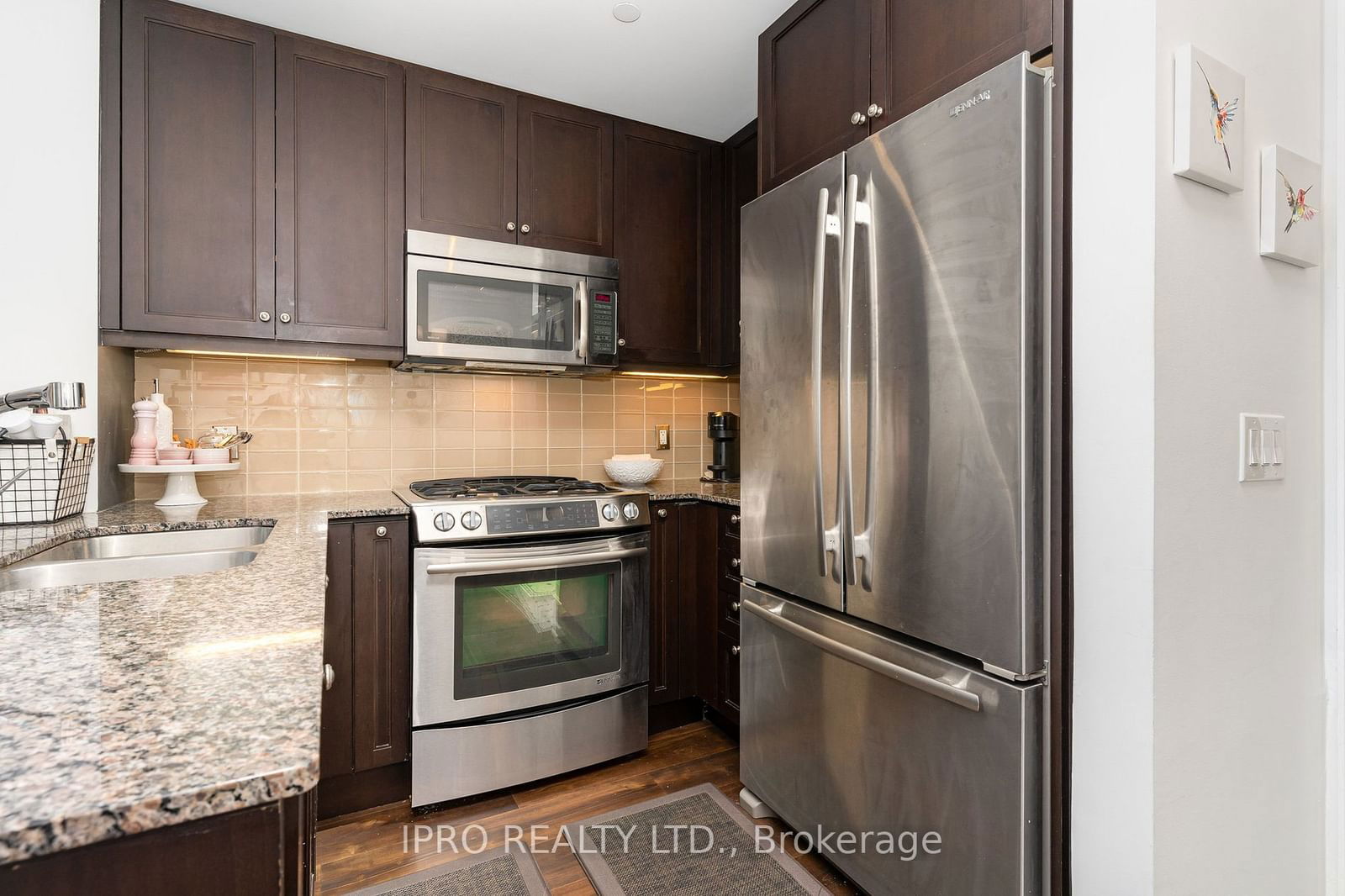 11 Bronte Rd, unit 422 for sale