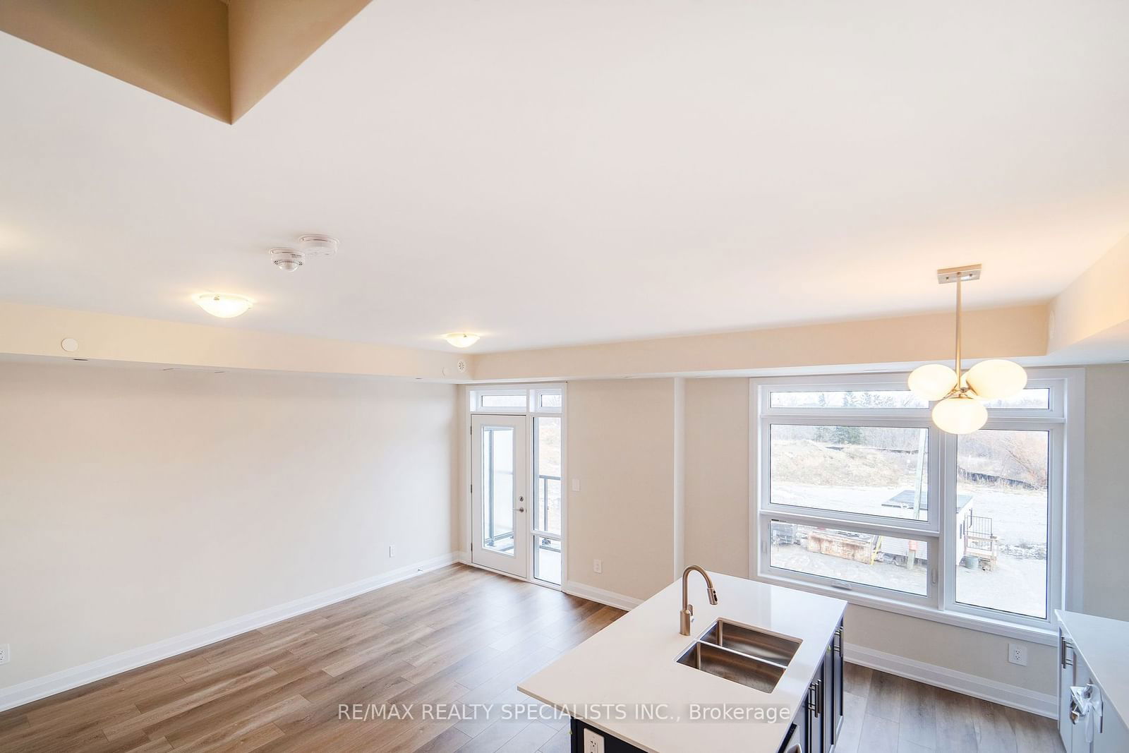 1577 Rose Way, unit 110 for rent