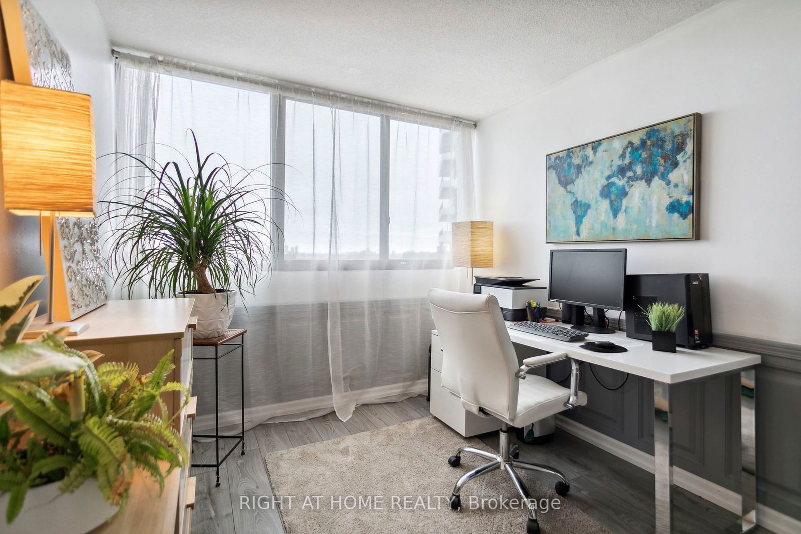 1333 Bloor St, unit 901 for sale