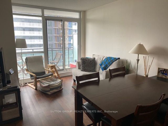 4070 Confederation Pkwy, unit 1410 for rent