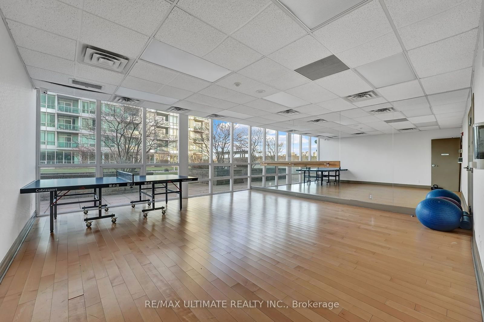 1910 Lake Shore Blvd W, unit 201 for sale