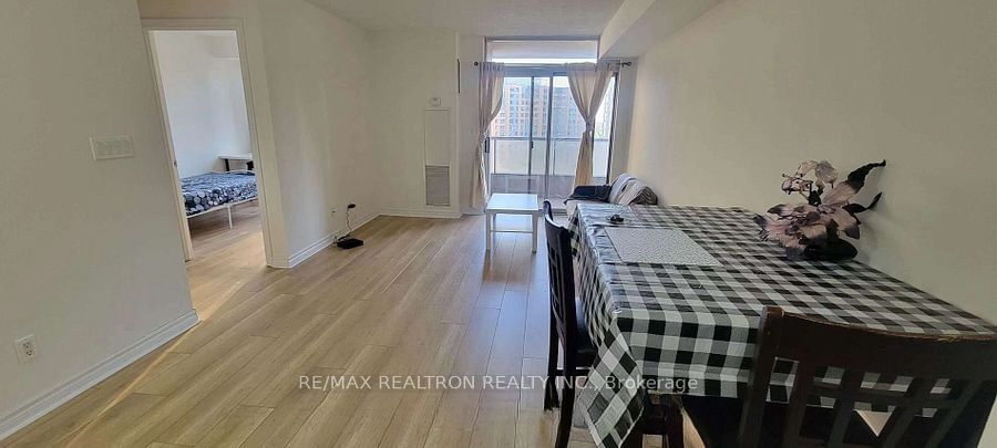 3888 Duke of York Blvd, unit 1026 for rent