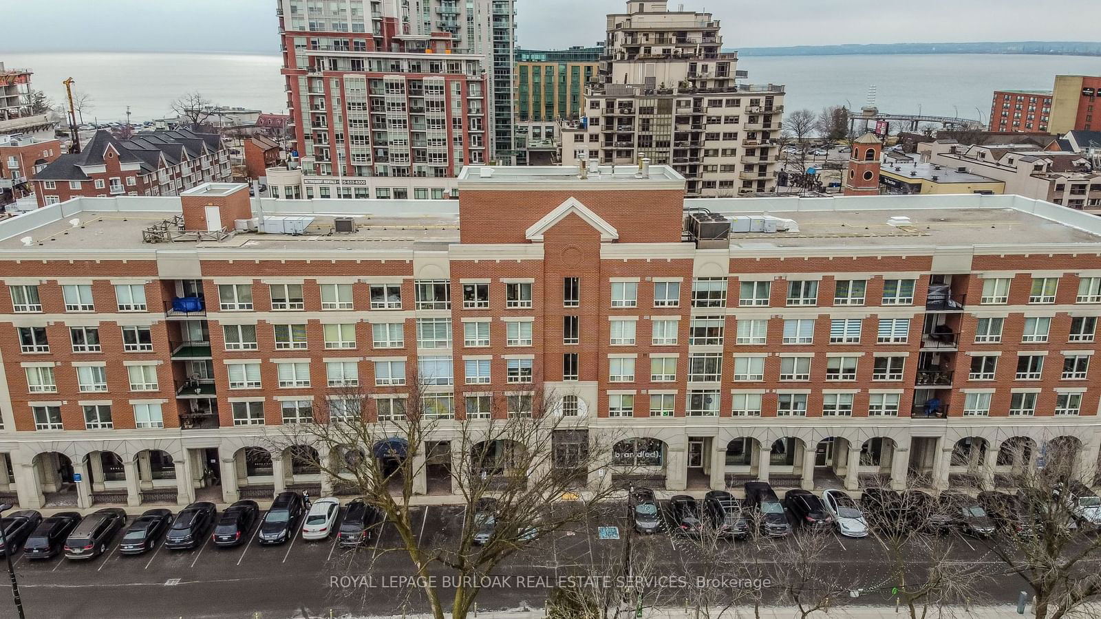 The Residences of Village Square, Burlington, Toronto