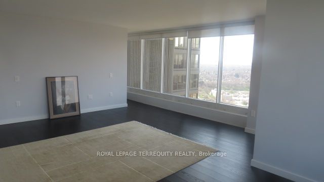 2045 Lakeshore Blvd W, unit 3305 for sale