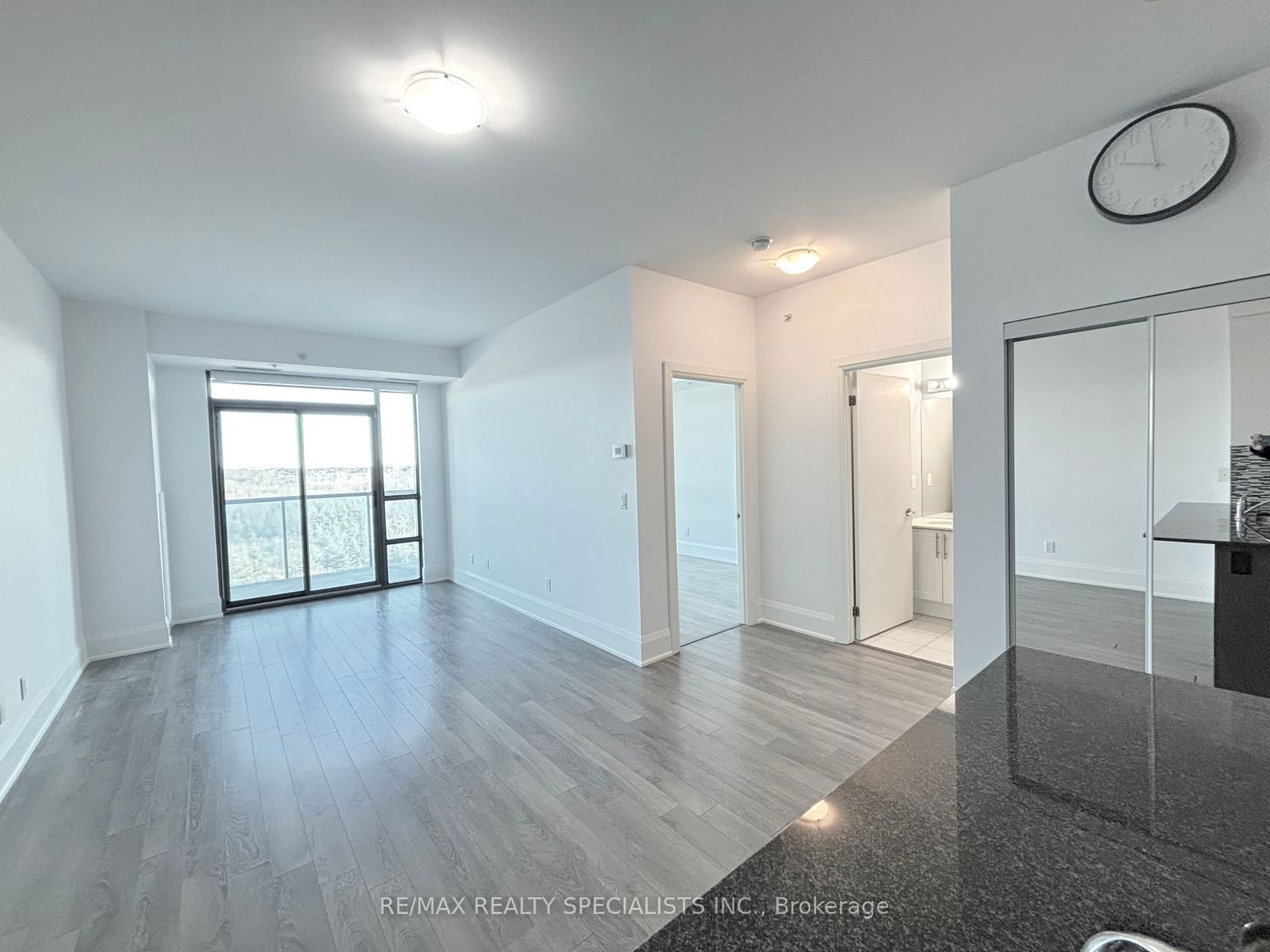 45 Yorkland Blvd, unit 305 for rent