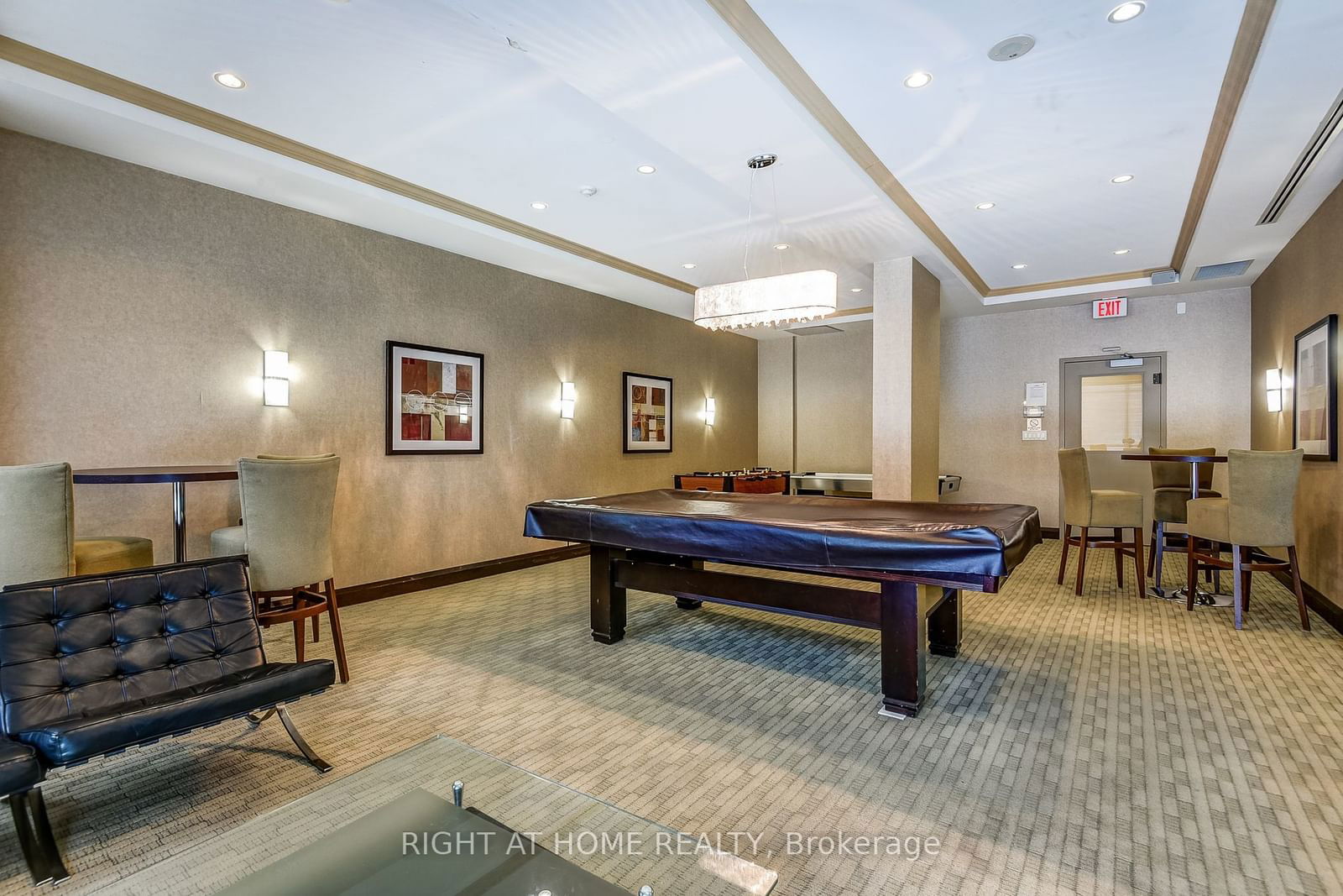 3504 Hurontario St, unit 608 for sale