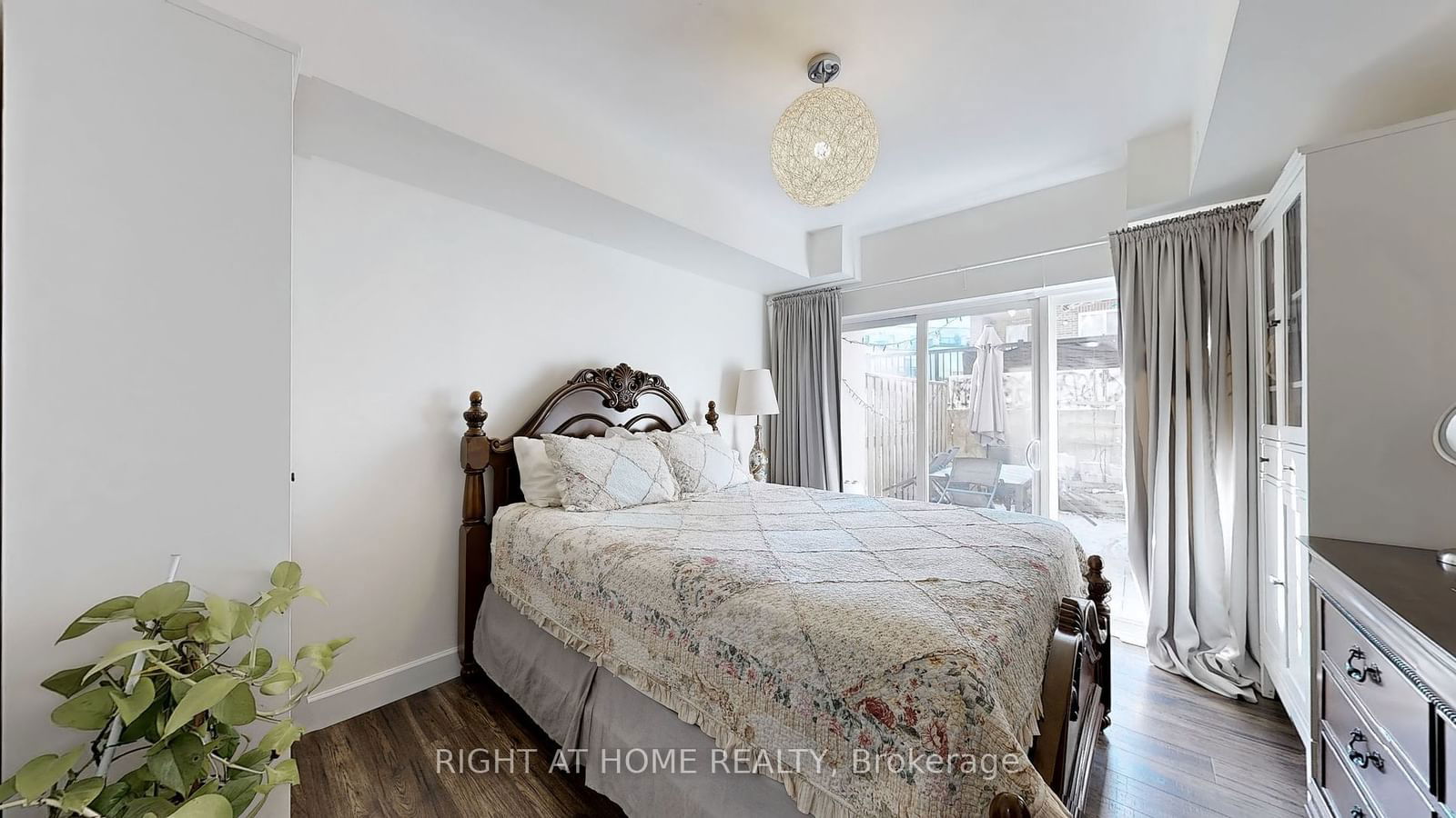 3043 Finch Ave W, unit 1016 for sale