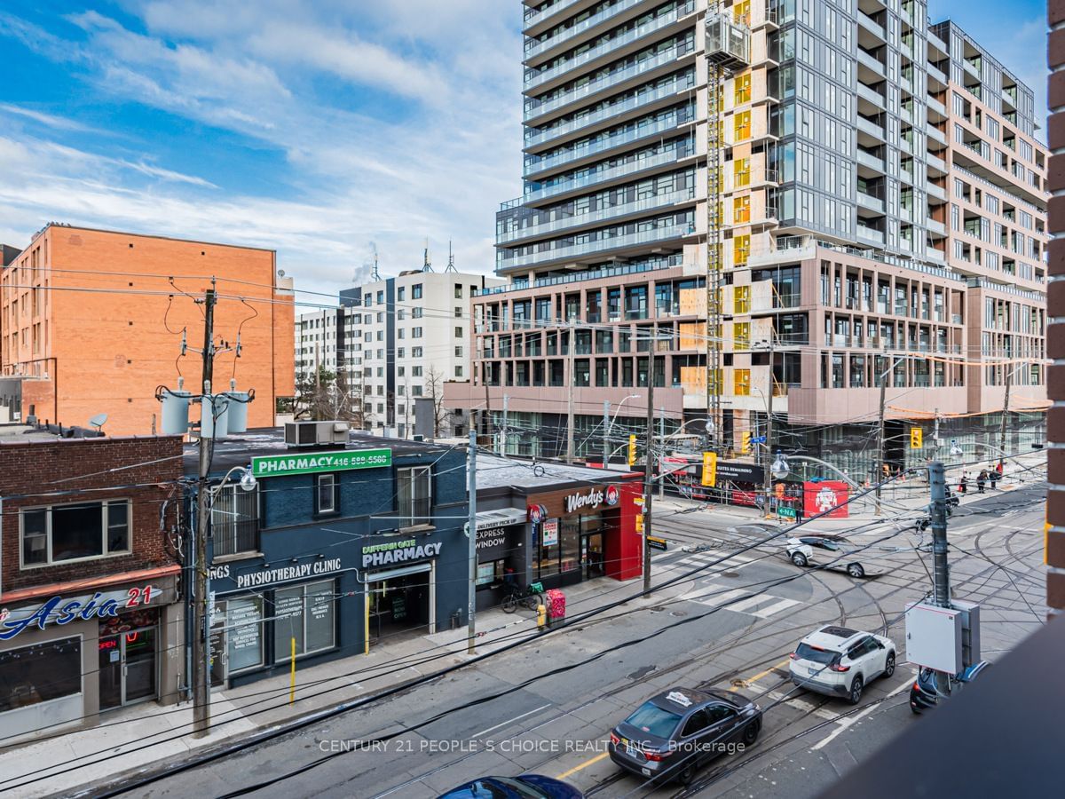 270 Dufferin St, unit 218 for rent