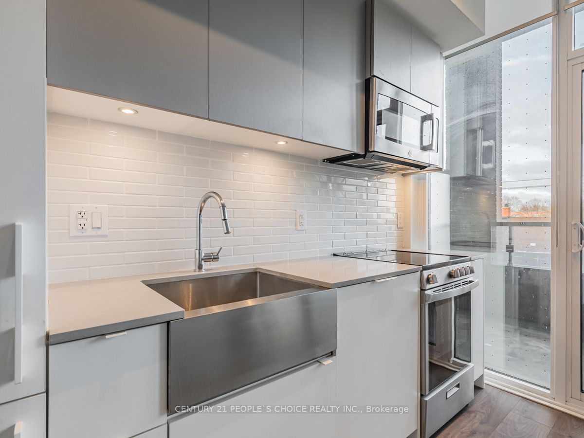 270 Dufferin St, unit 218 for rent