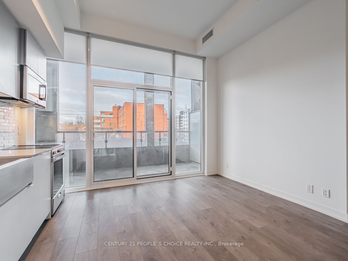 270 Dufferin St, unit 218 for rent