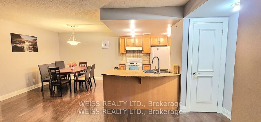 2737 Keele St, unit 402 for rent